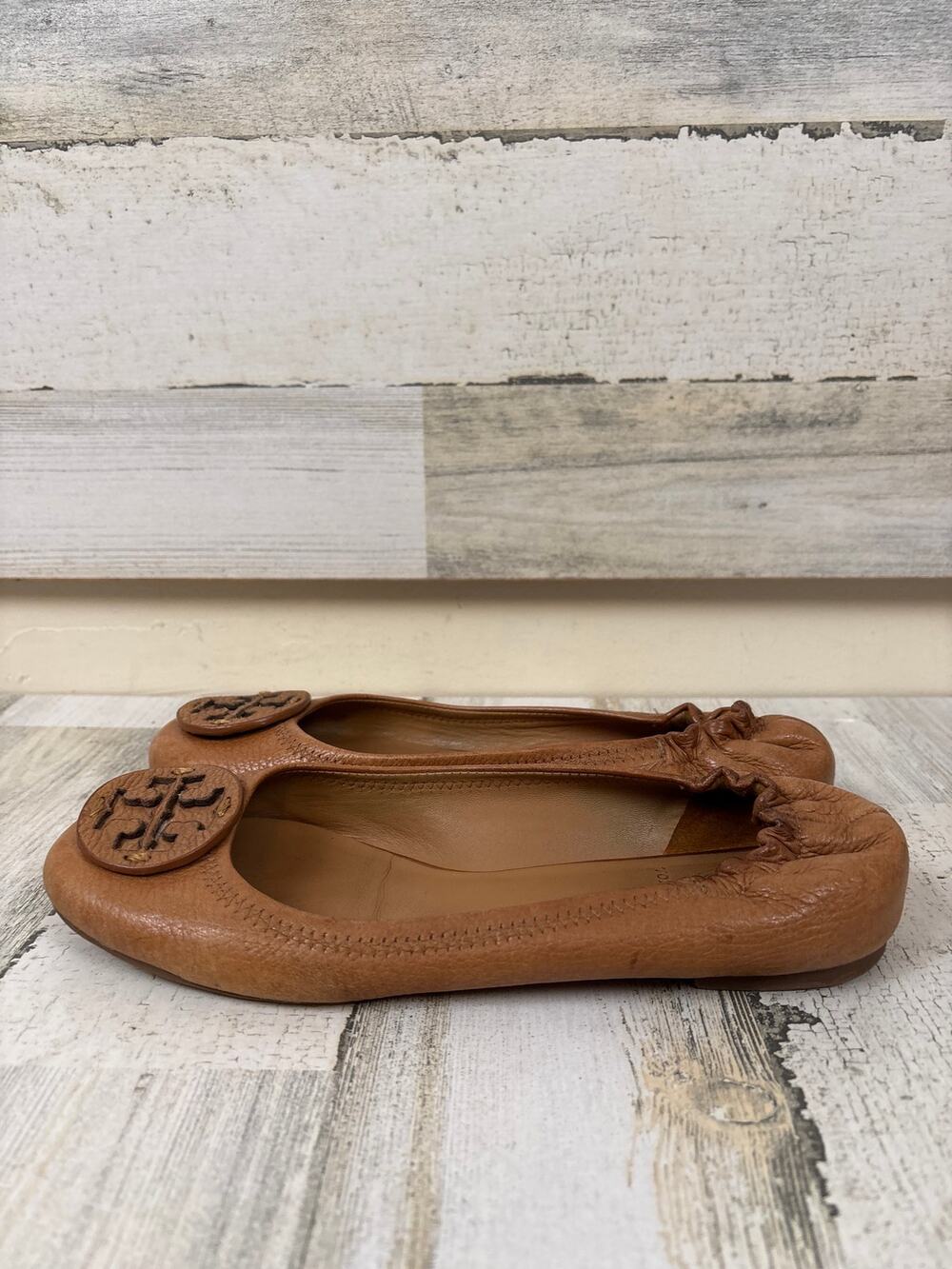 Tory Burch Womens 7 Brown Reva Tumbled Leather Slip On Stretch Ballet Flats